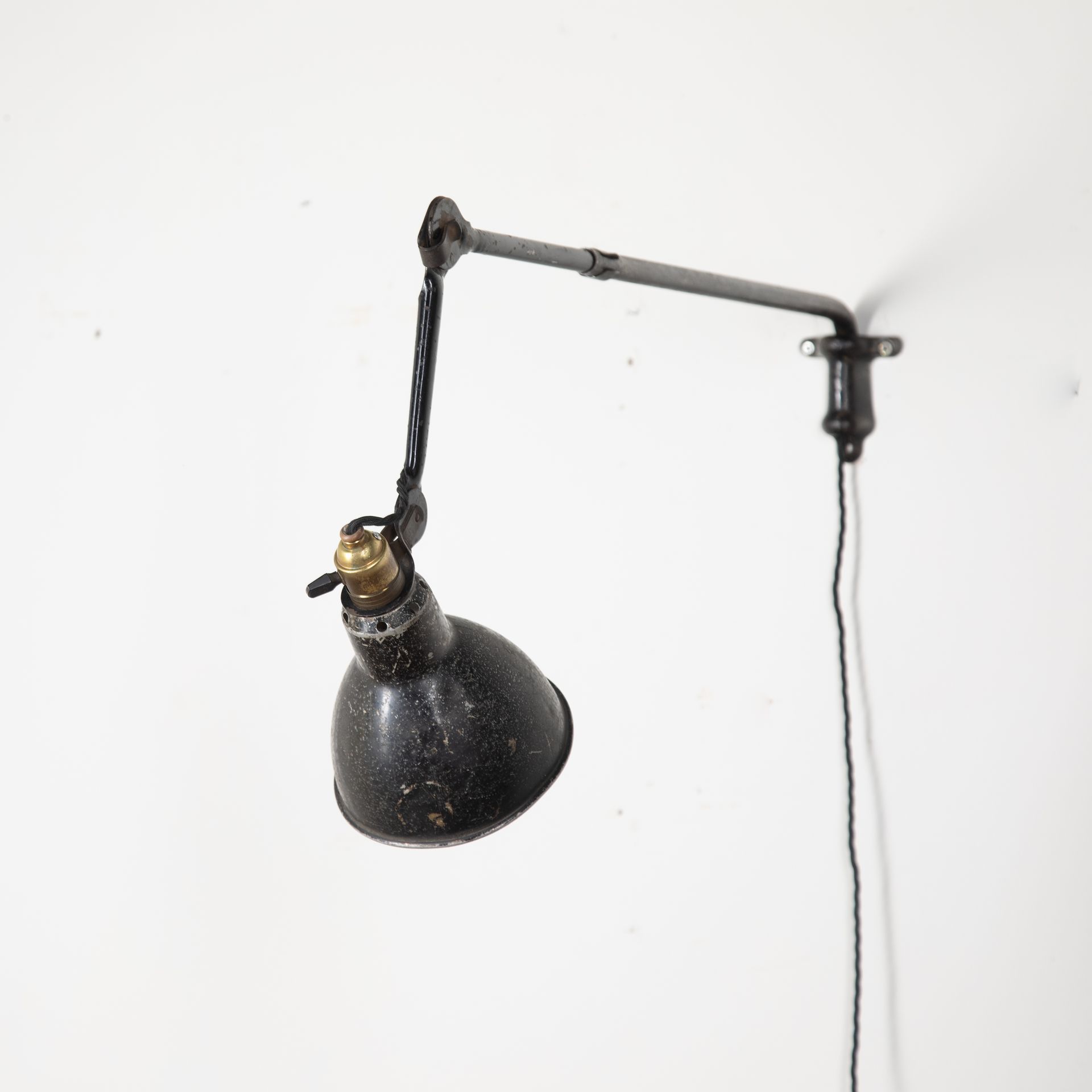 20th Century Bernard Albin Gras 203 Model Adjustable Wall