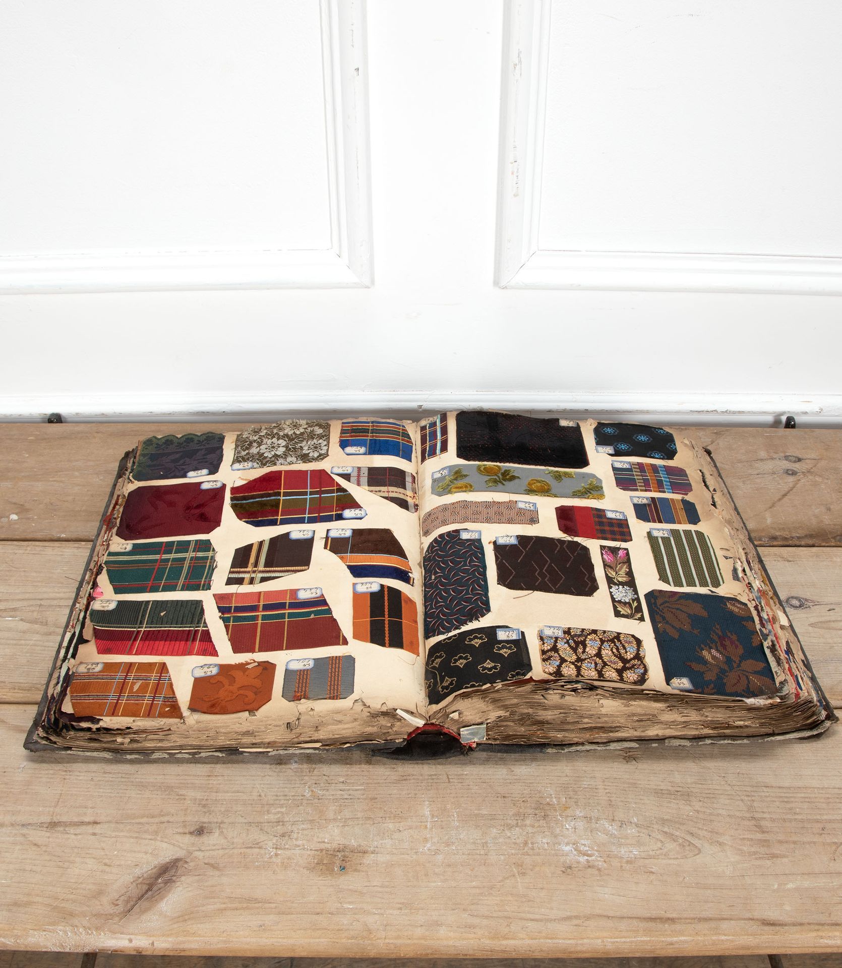 Large 19th Century French Textile Sample Book - DA9338727